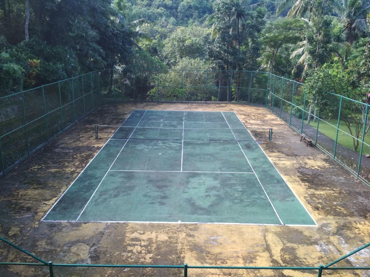 The Country House Senggigi Exterior photo
